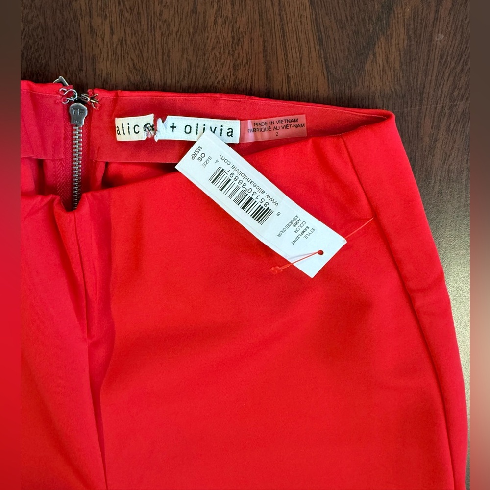 Alice + Olivia Vibrant Red Pants - Picture 2 of 4